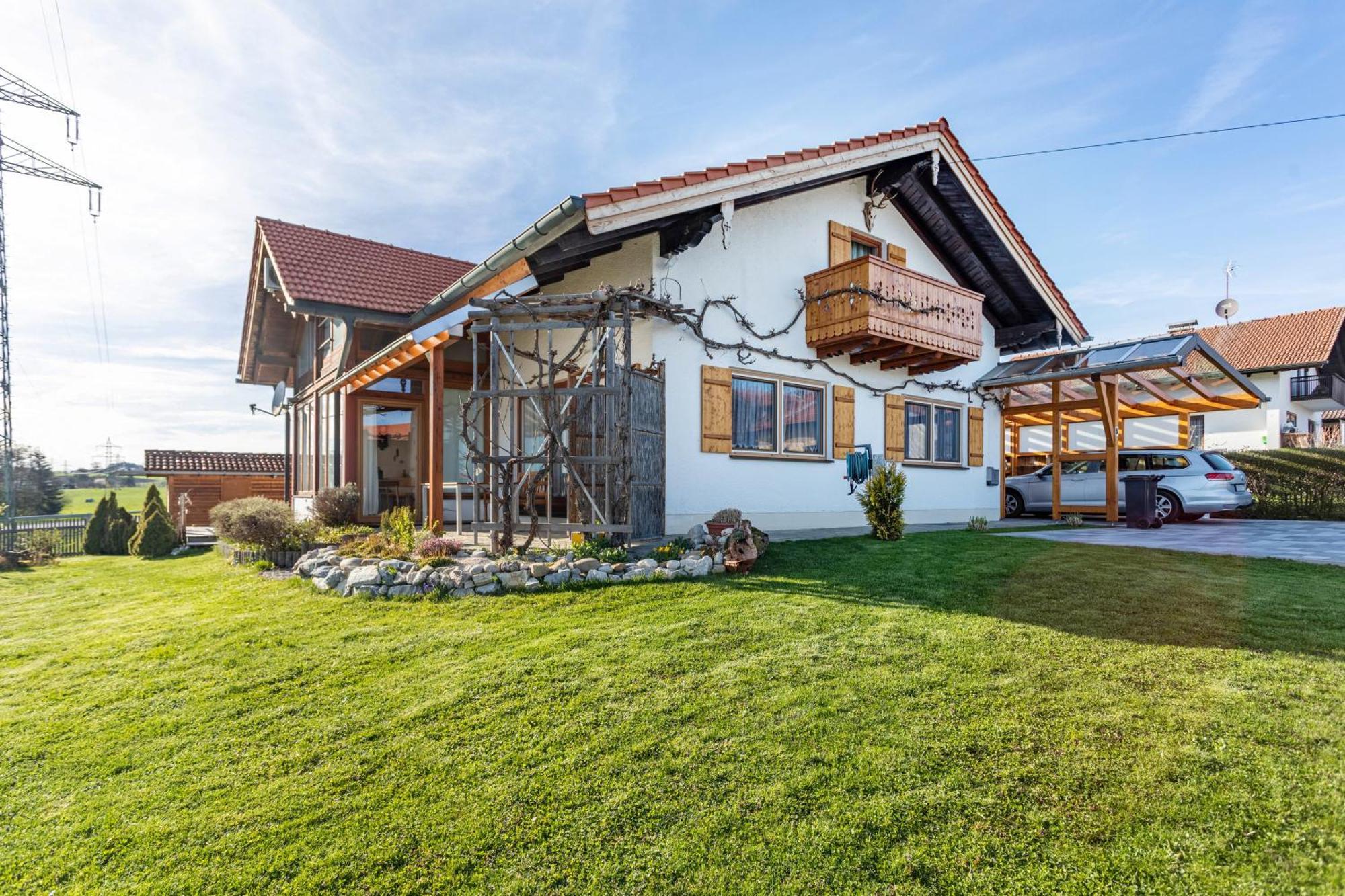 Haus Kali Lägenhet Teisendorf Exteriör bild